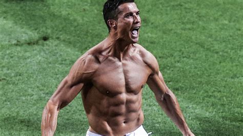 cristiano ronaldo six pack.